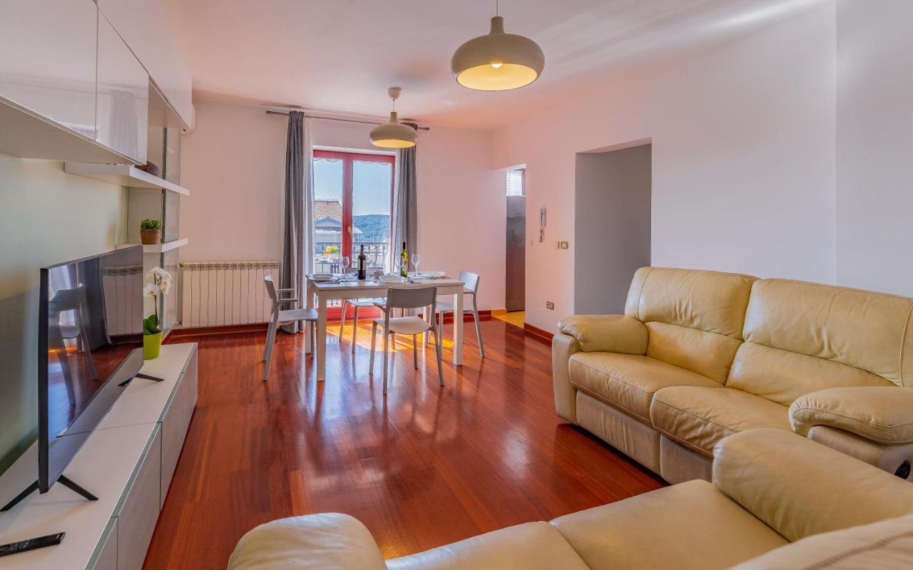 Apartment Green Pula, Family Friendly, Comfortable, Free Parking And Wifi Exterior photo