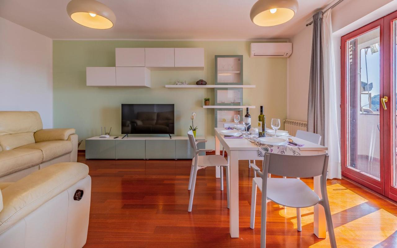 Apartment Green Pula, Family Friendly, Comfortable, Free Parking And Wifi Exterior photo