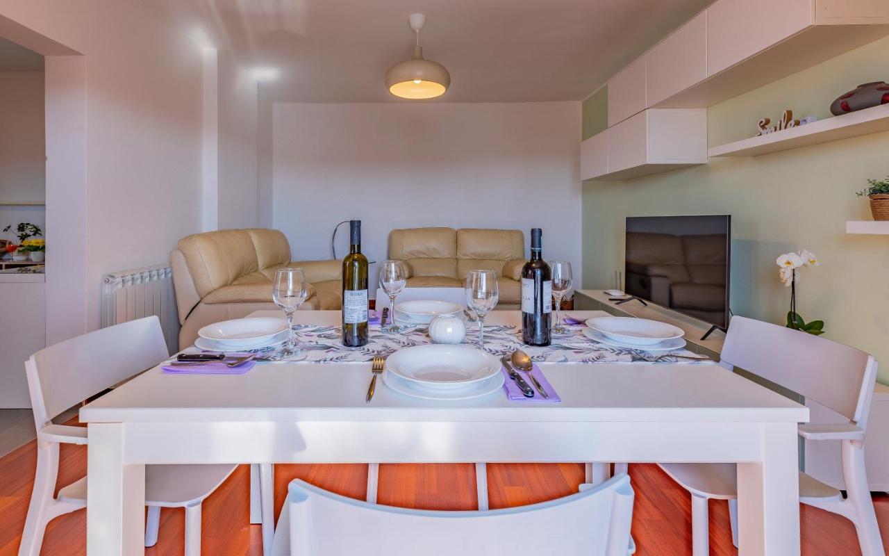 Apartment Green Pula, Family Friendly, Comfortable, Free Parking And Wifi Exterior photo